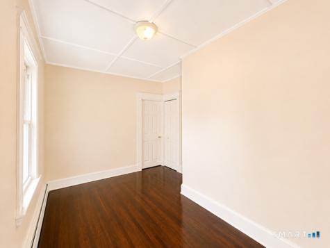 302 Lakeview Avenue Waterbury CT 06705