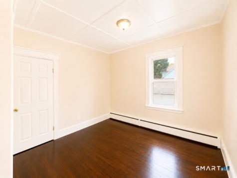 302 Lakeview Avenue Waterbury CT 06705