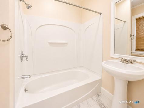 302 Lakeview Avenue Waterbury CT 06705