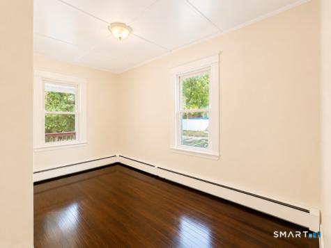 302 Lakeview Avenue Waterbury CT 06705