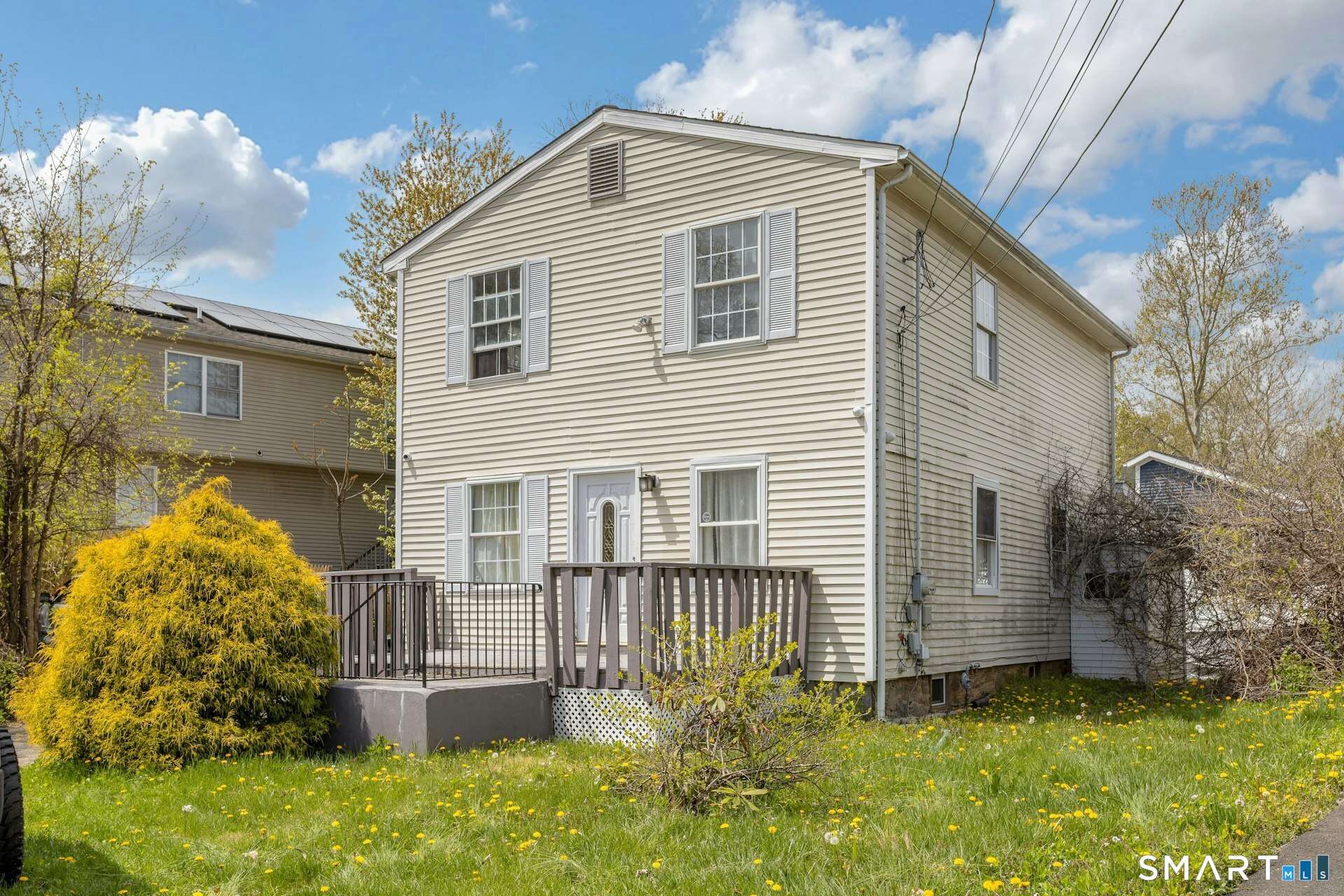 614 Earl Avenue Bridgeport CT 06606