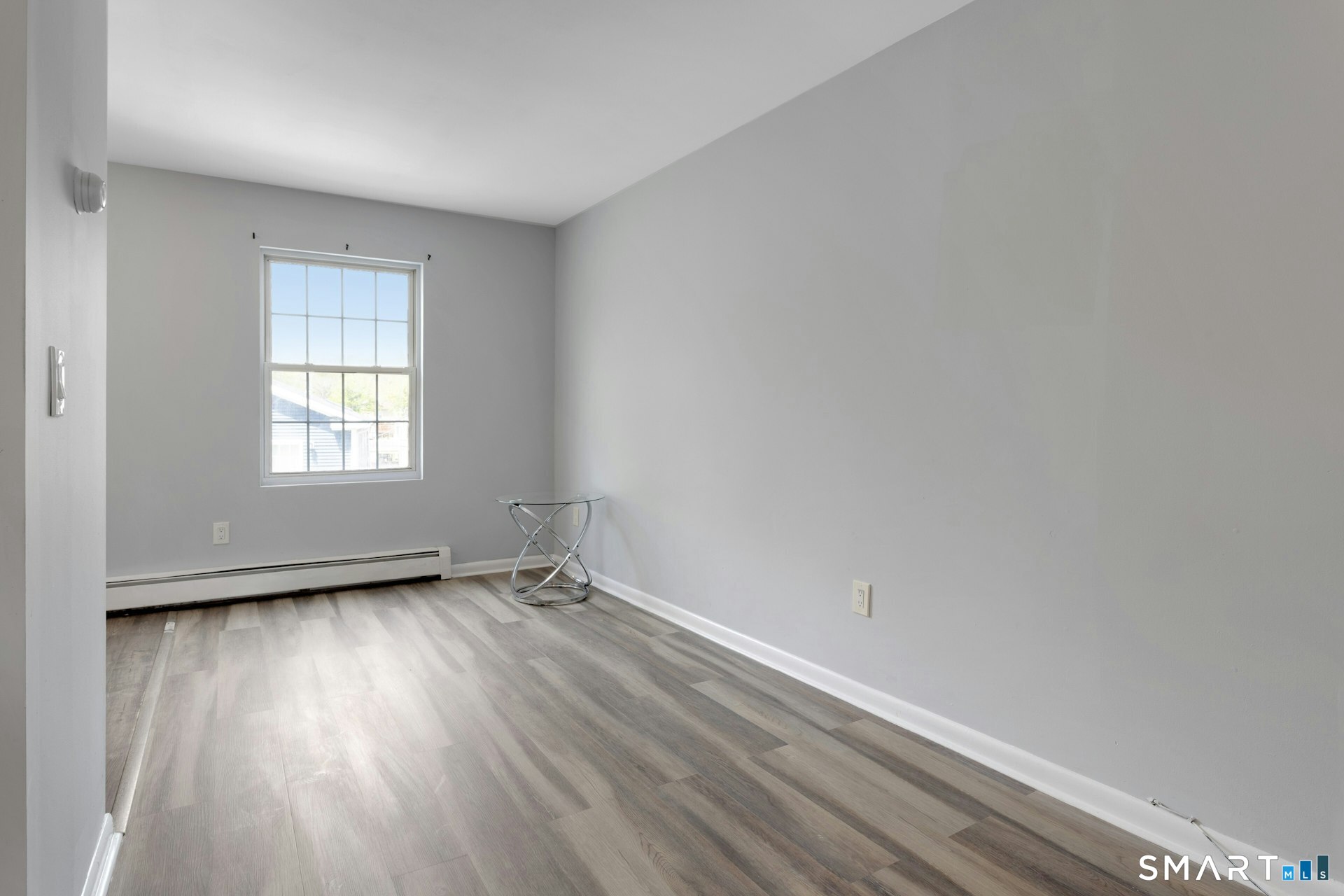 614 Earl Avenue Bridgeport CT 06606