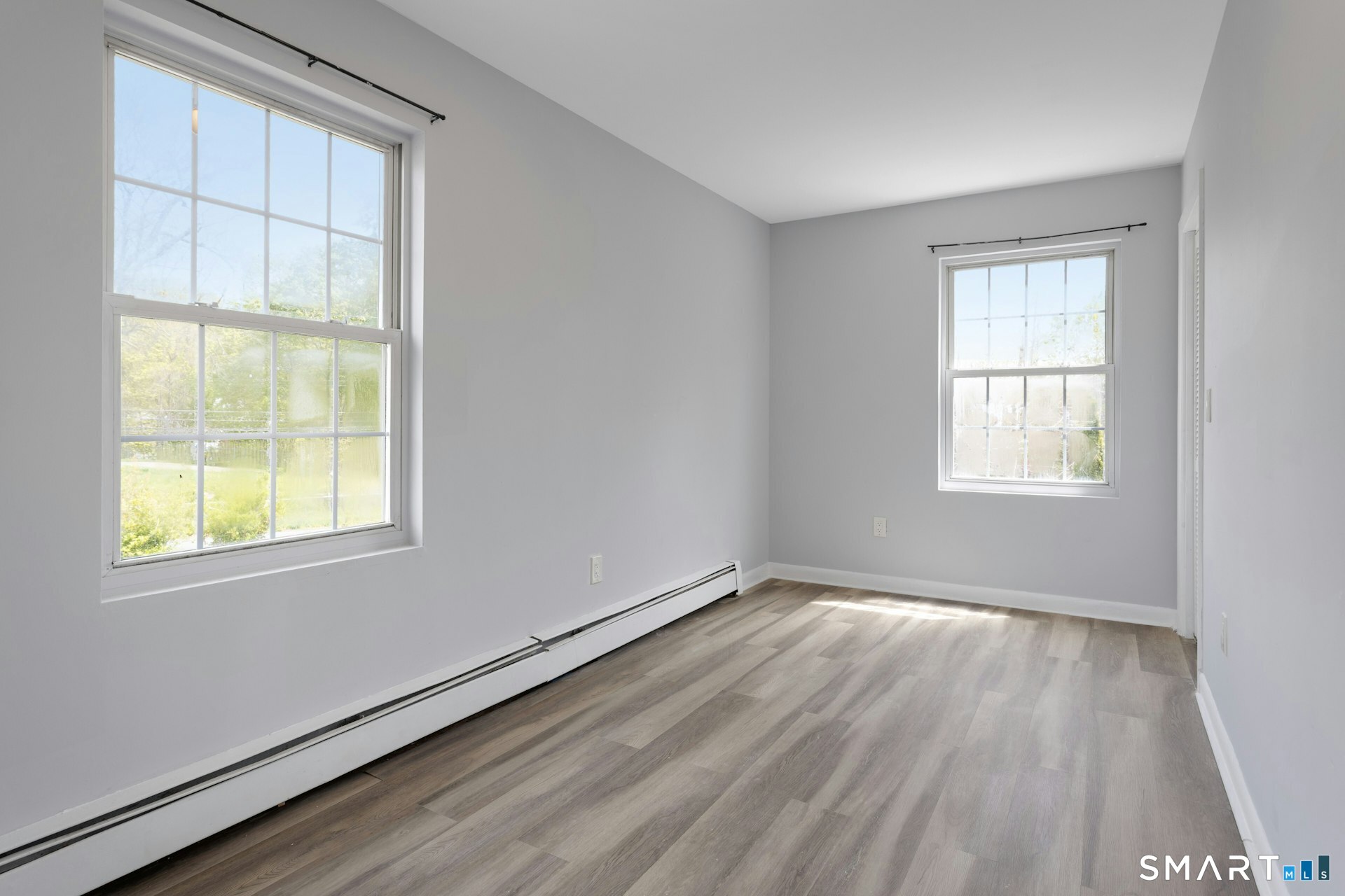 614 Earl Avenue Bridgeport CT 06606