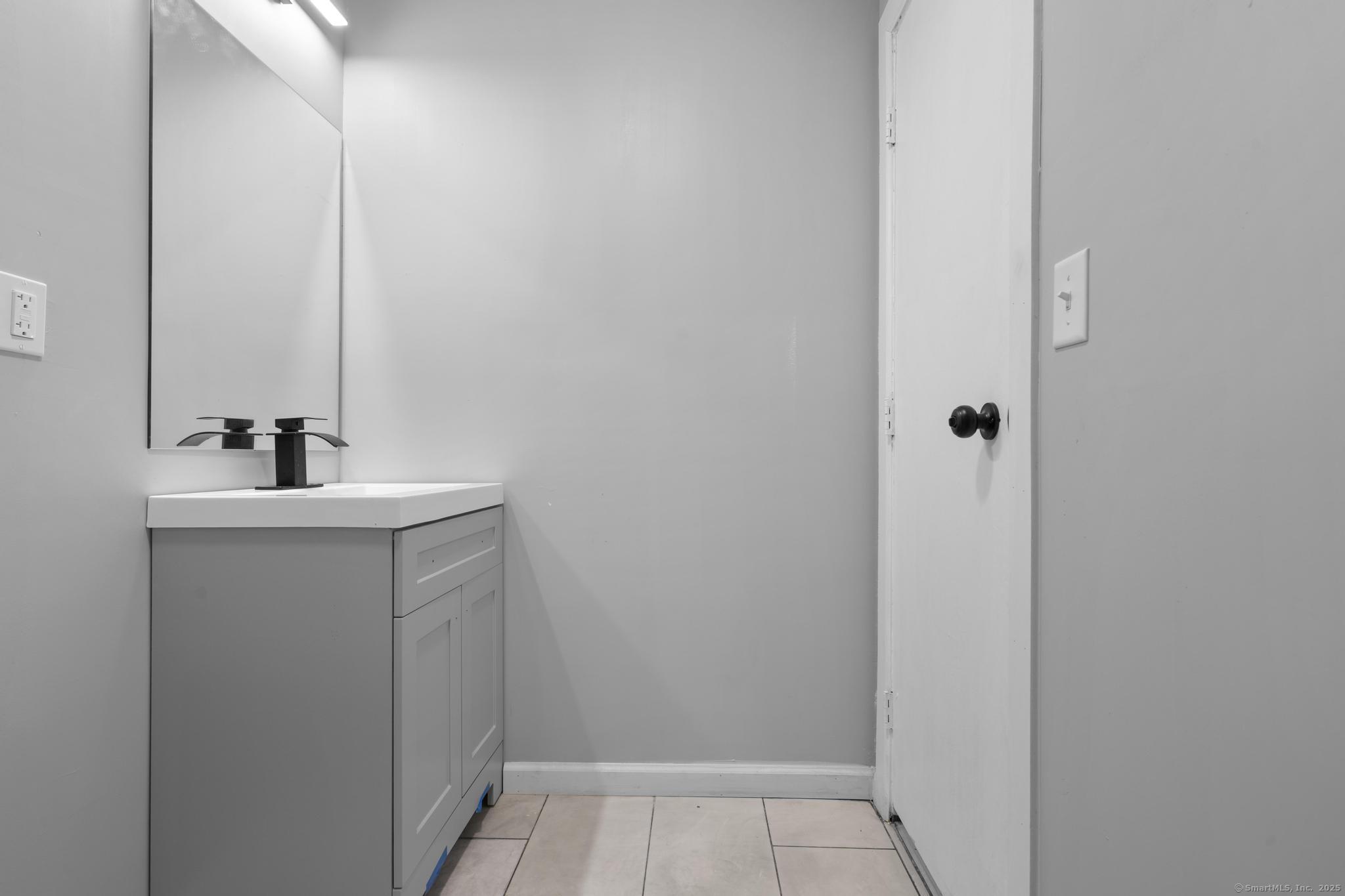 140 Grand Street Waterbury CT 06702