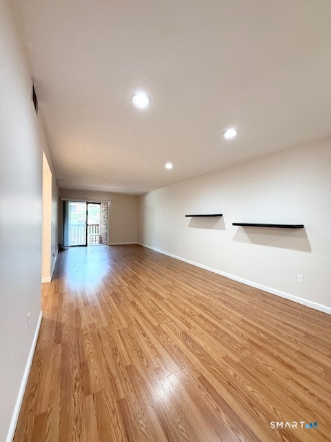 95 Woodsedge Drive Newington CT 06111
