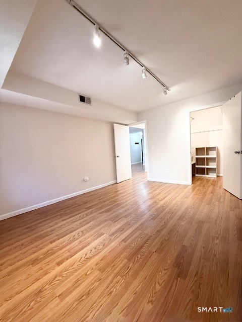 95 Woodsedge Drive Newington CT 06111