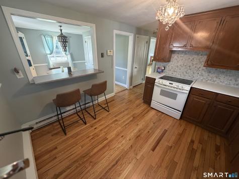 905 Plymouth Street Windsor CT 06095