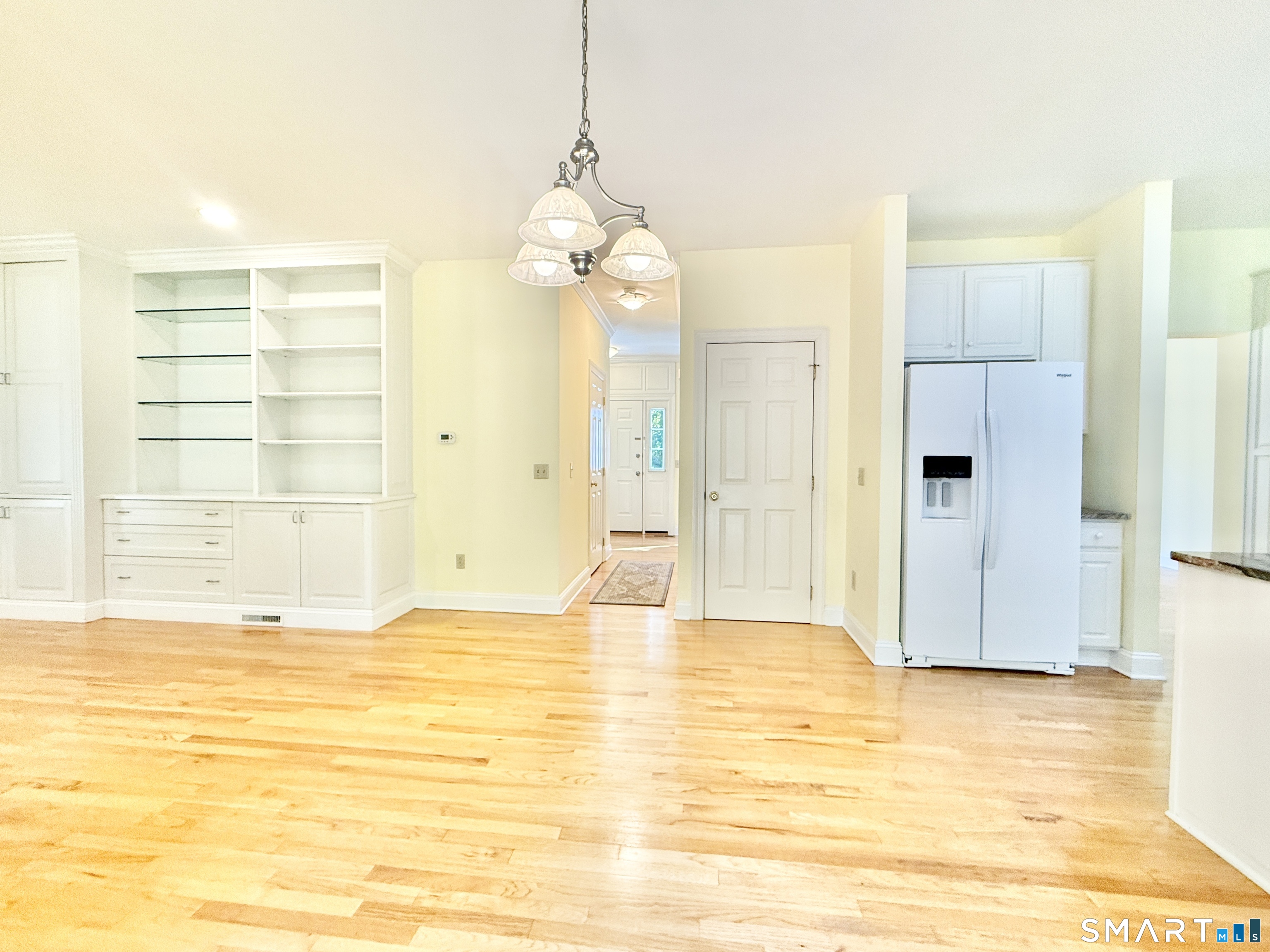 176 Nichols Avenue Stamford CT 06905