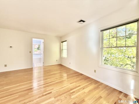 176 Nichols Avenue Stamford CT 06905