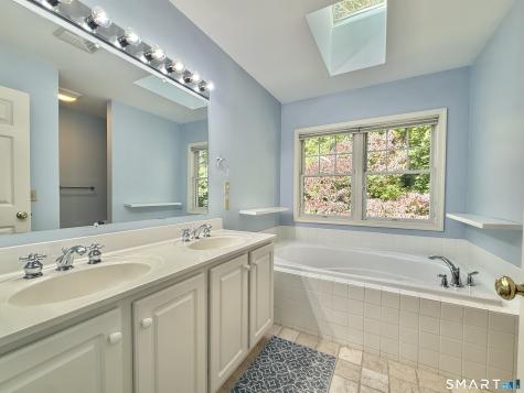 176 Nichols Avenue Stamford CT 06905