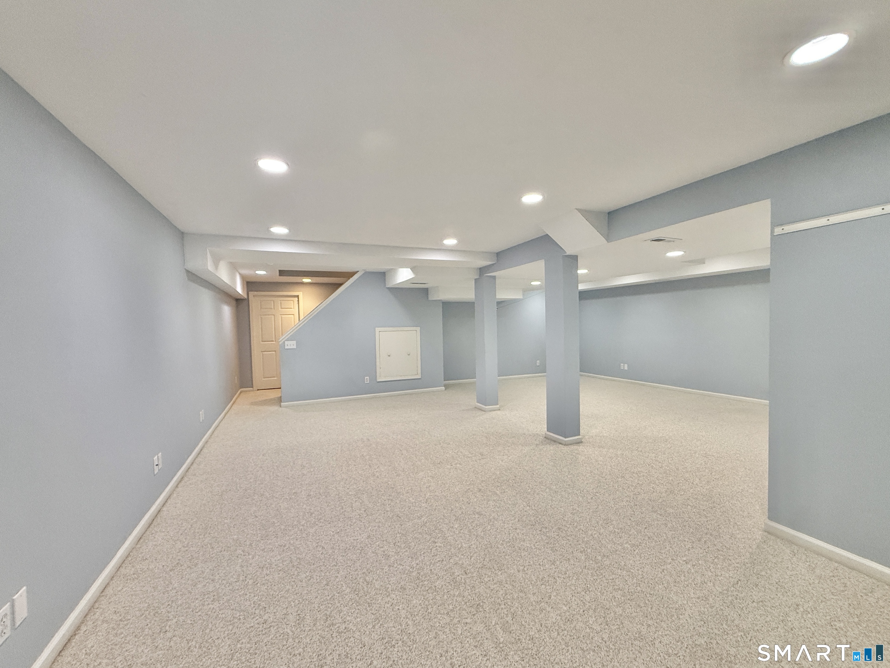 176 Nichols Avenue Stamford CT 06905