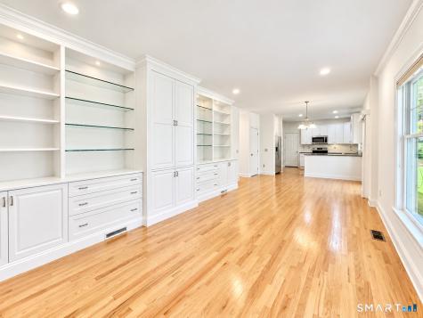 176 Nichols Avenue Stamford CT 06905
