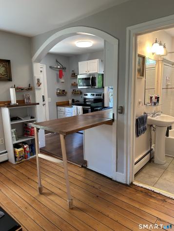 11 Huber Avenue Middletown CT 06457