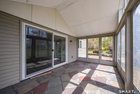 33 Hartford Avenue Madison CT 06443