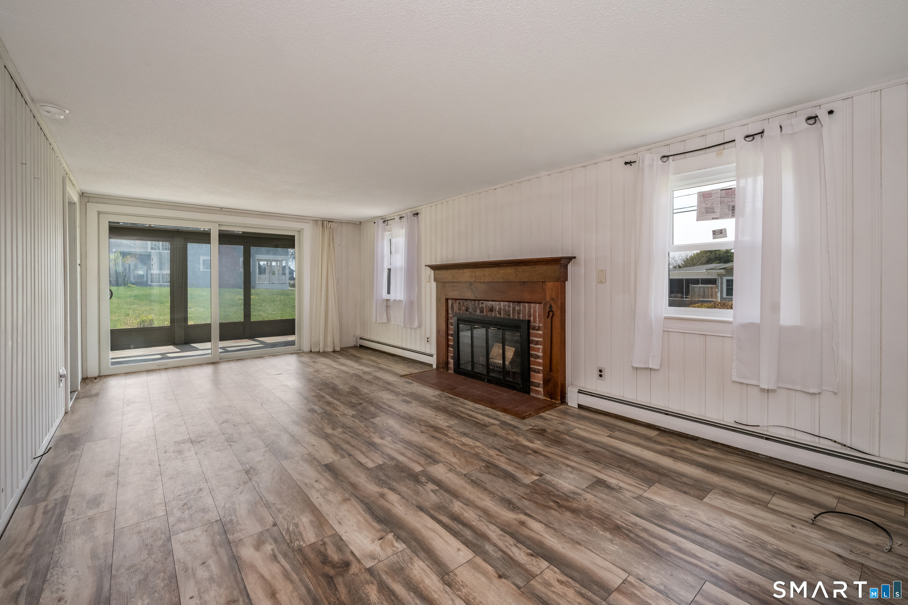 33 Hartford Avenue Madison CT 06443