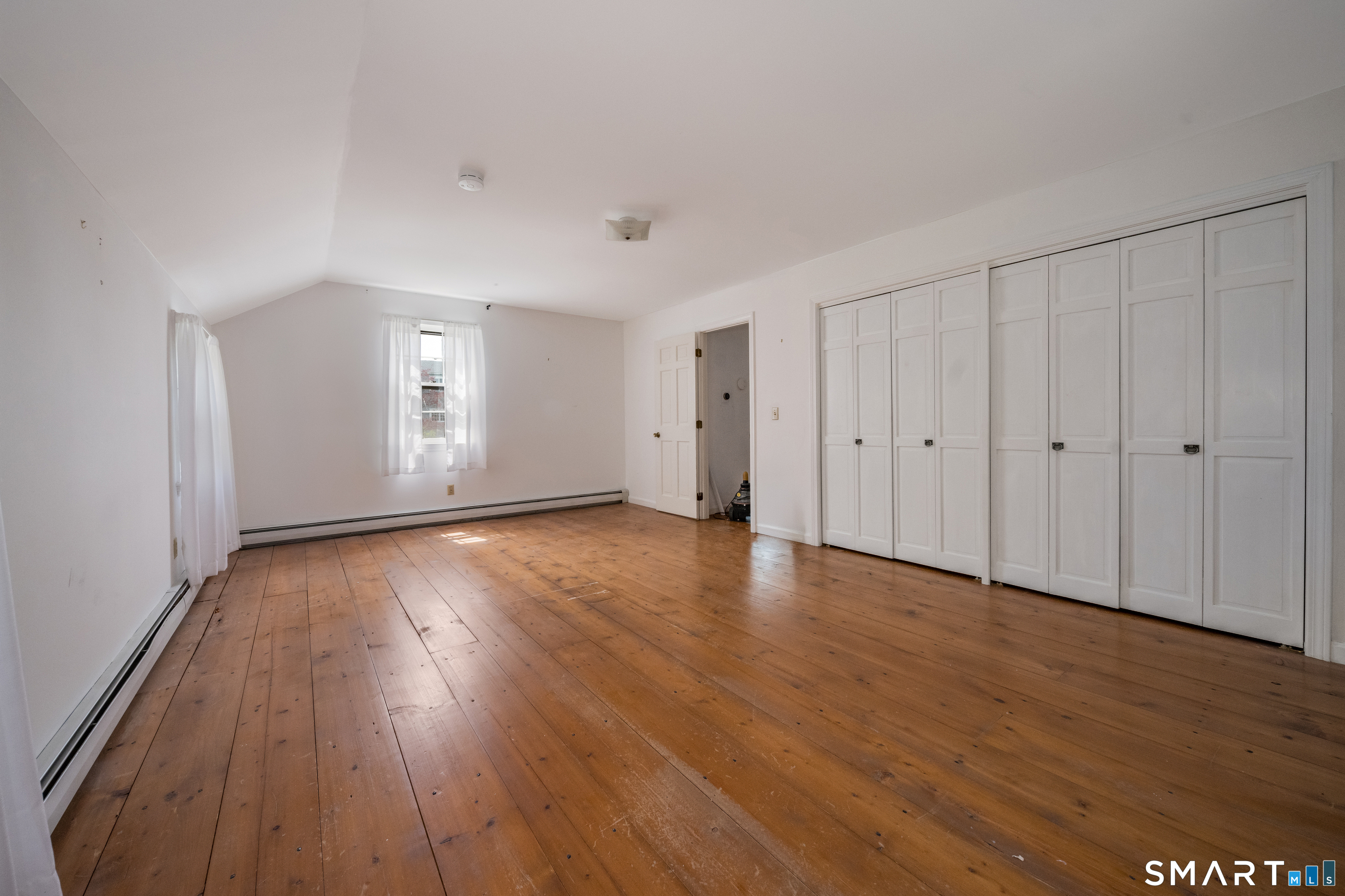 33 Hartford Avenue Madison CT 06443