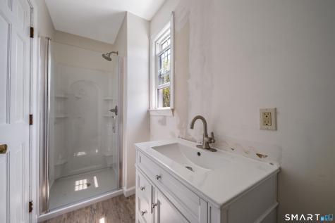 33 Hartford Avenue Madison CT 06443