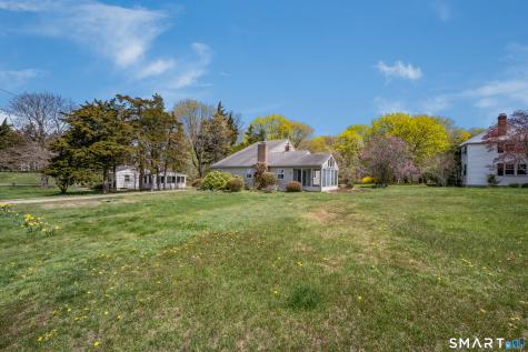 33 Hartford Avenue Madison CT 06443