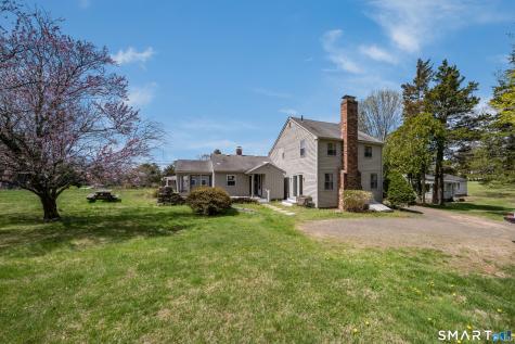 33 Hartford Avenue Madison CT 06443