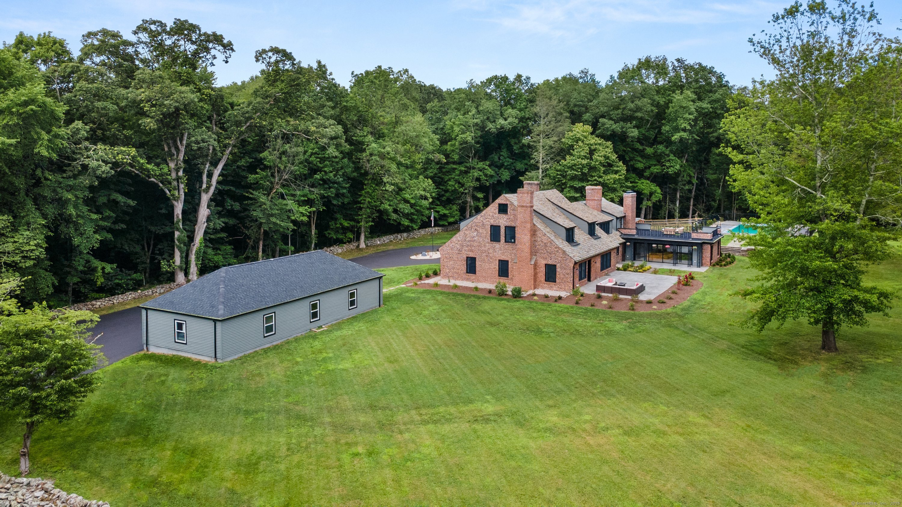 372 Tucker Hill Road Middlebury CT 06762