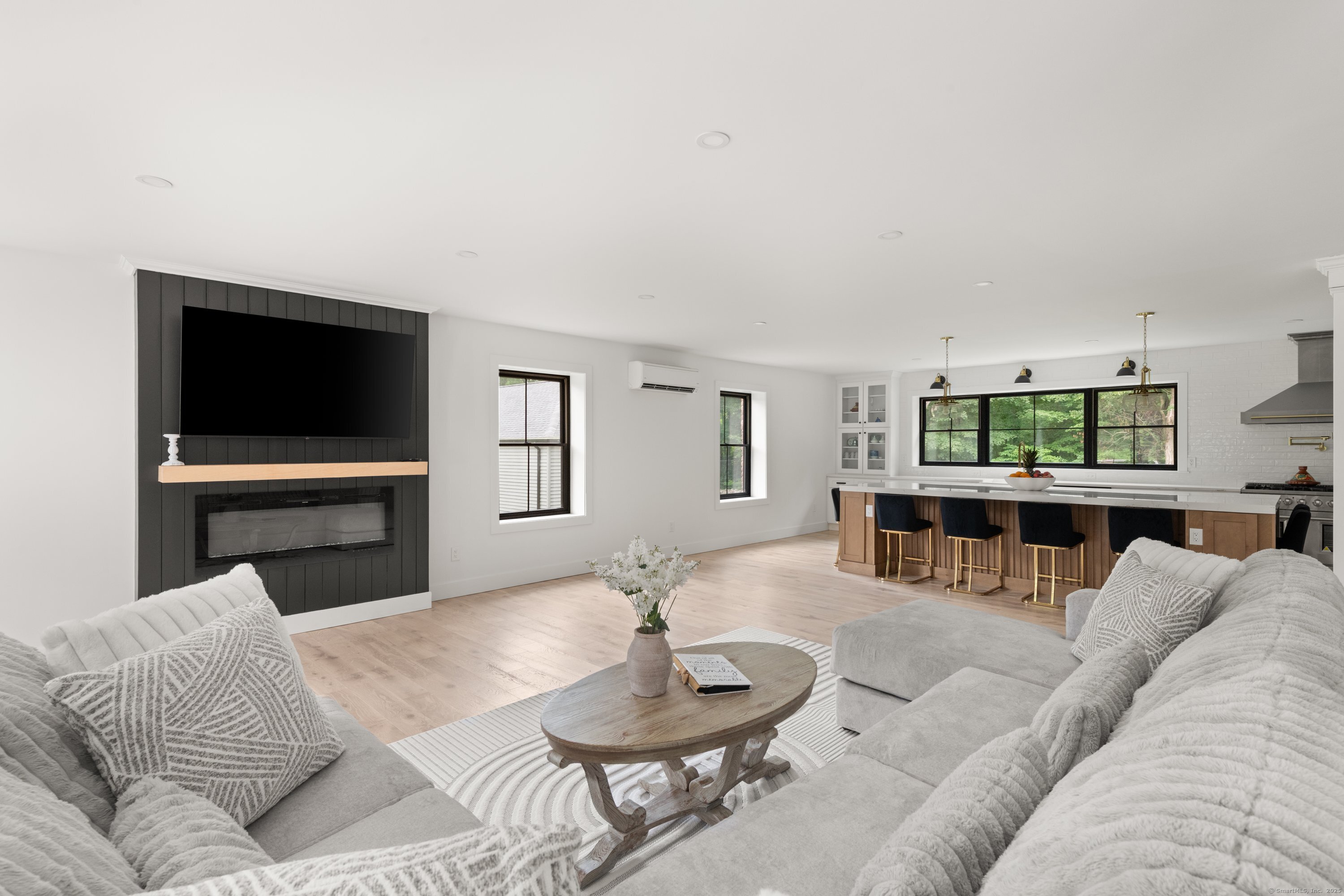 372 Tucker Hill Road Middlebury CT 06762