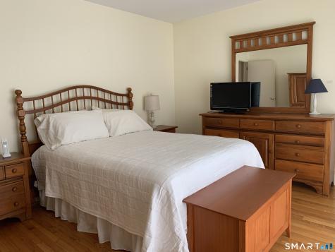 71 Aiken Street Norwalk CT 06851
