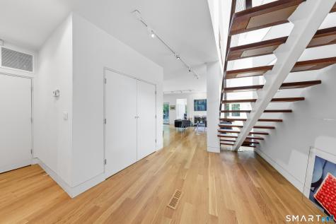 51 Maple South Avenue Westport CT 06880