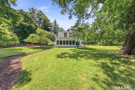 51 Maple South Avenue Westport CT 06880