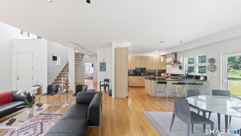 51 Maple South Avenue Westport CT 06880