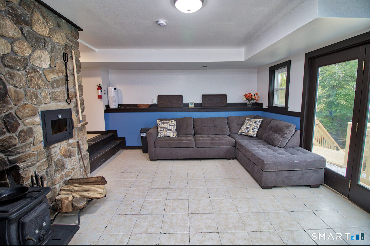 15 Lower Road North Canaan CT 06024
