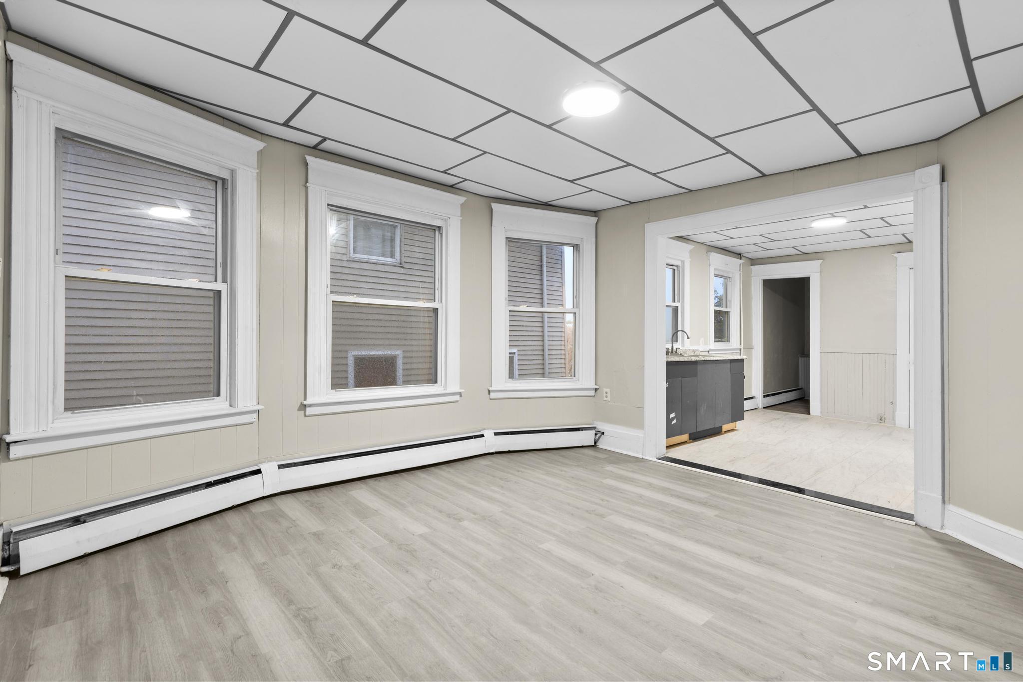 37 Plaza Avenue Waterbury CT 06710