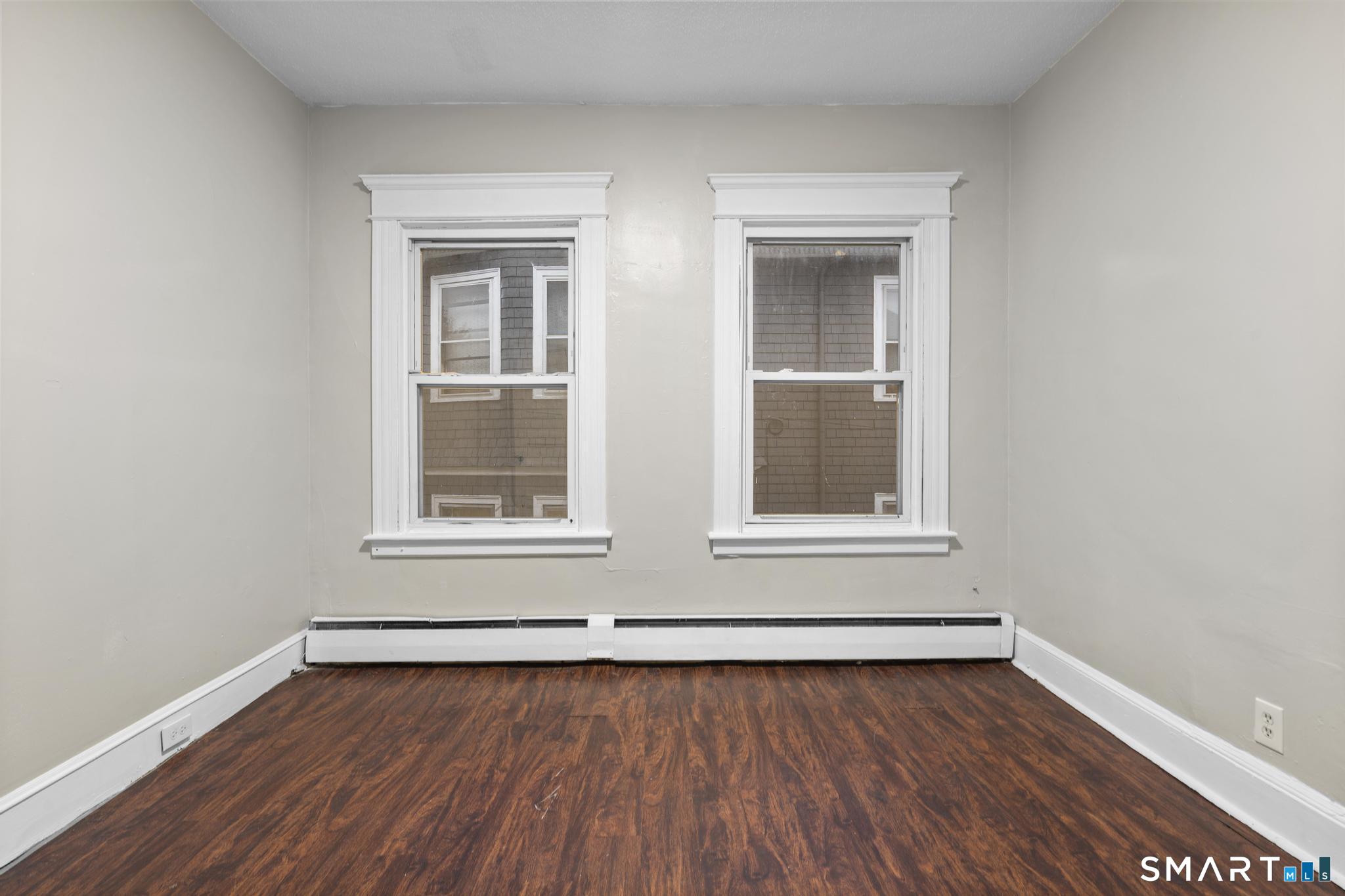 37 Plaza Avenue Waterbury CT 06710