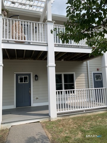 102 Edgewater Circle East Hampton CT 06424