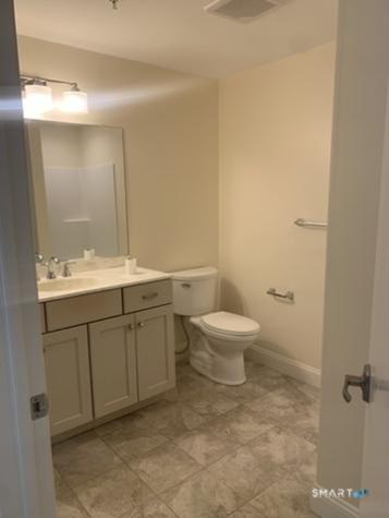 102 Edgewater Circle East Hampton CT 06424