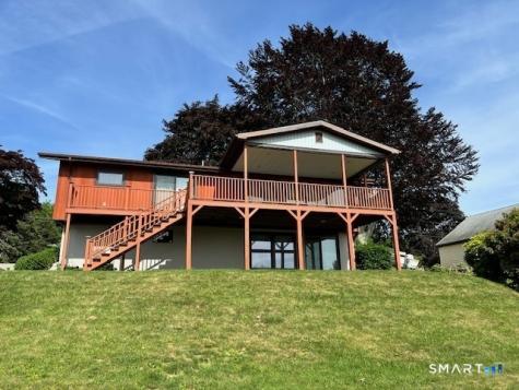 87 Pegasus Drive Groton CT 06340