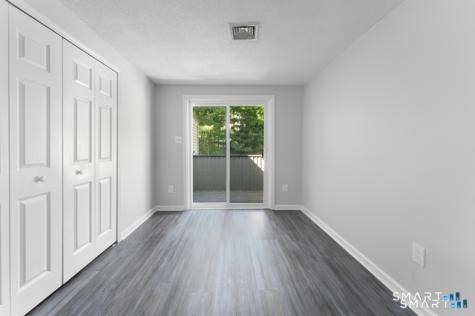 12 Kings Wood Manor Shelton CT 06484