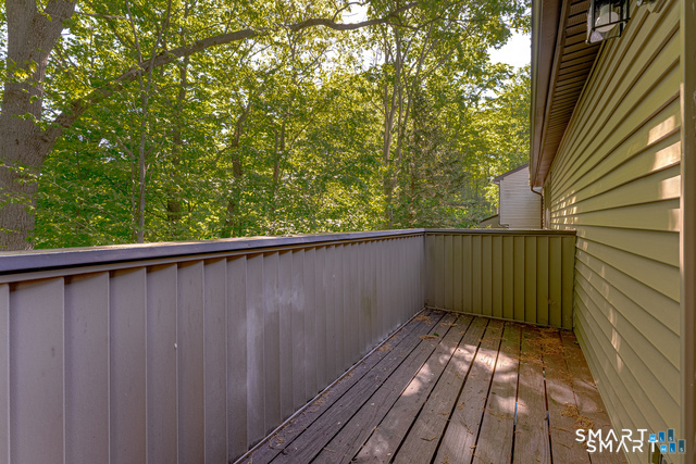 12 Kings Wood Manor Shelton CT 06484