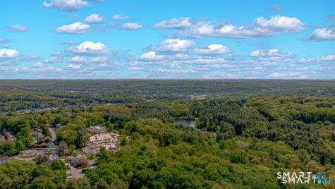12 Kings Wood Manor Shelton CT 06484