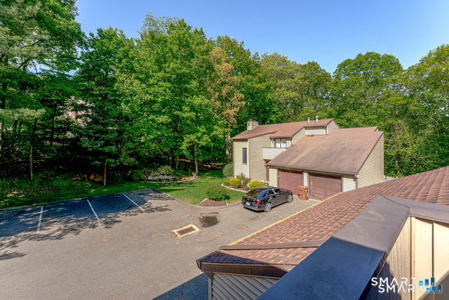 12 Kings Wood Manor Shelton CT 06484