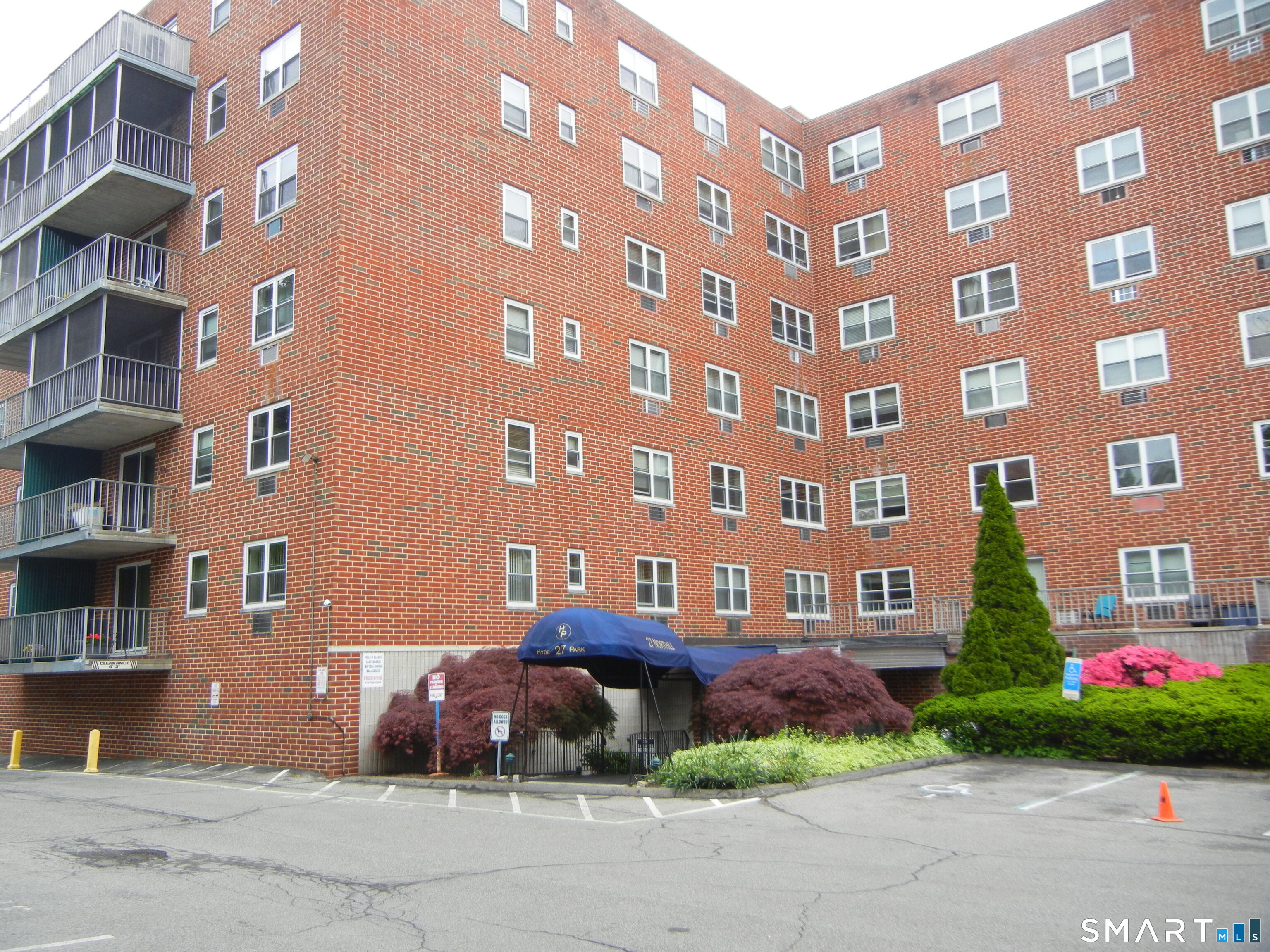 27 Northill Street Stamford CT 06907