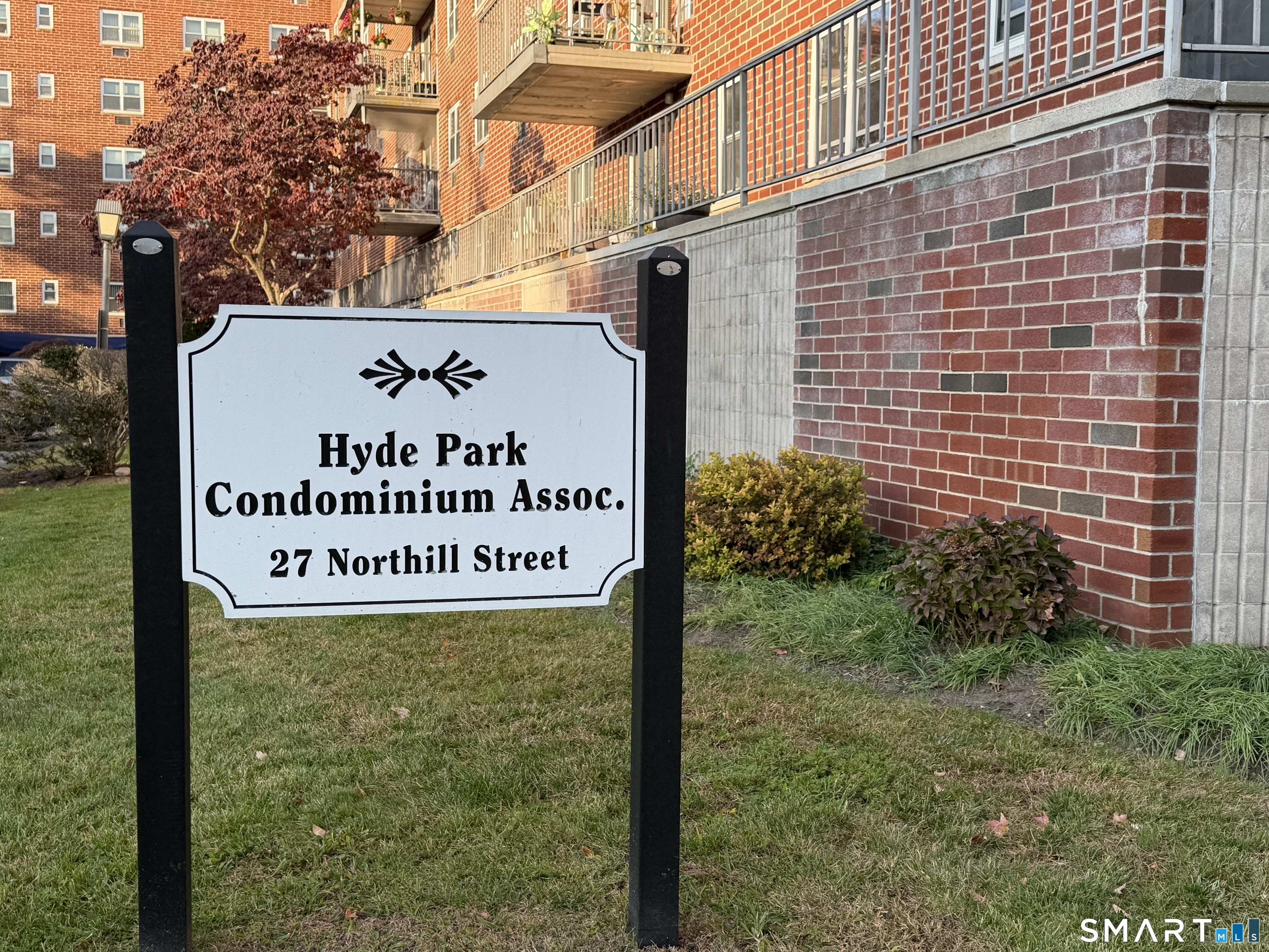 27 Northill Street Stamford CT 06907