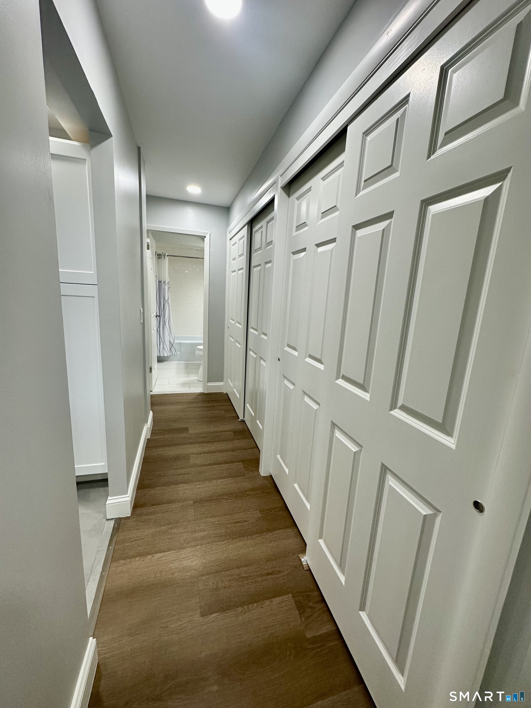 887 Farmington Avenue West Hartford CT 06119