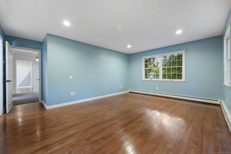 35 Turner Drive Greenwich CT 06831