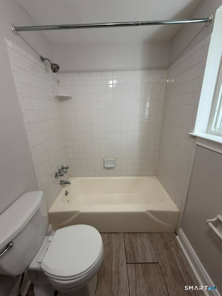 201 Bretton Street Bridgeport CT 06606