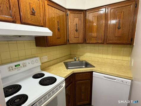 201 Bretton Street Bridgeport CT 06606