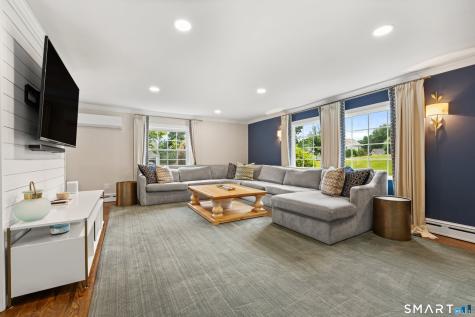63 Lockwood Road Fairfield CT 06825