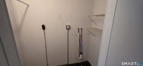 140 Spring Street Windsor Locks CT 06096