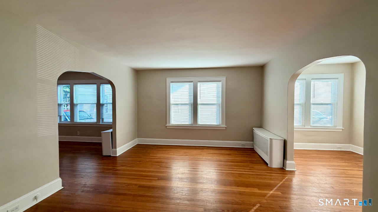 77 Astoria Avenue Bridgeport CT 06604