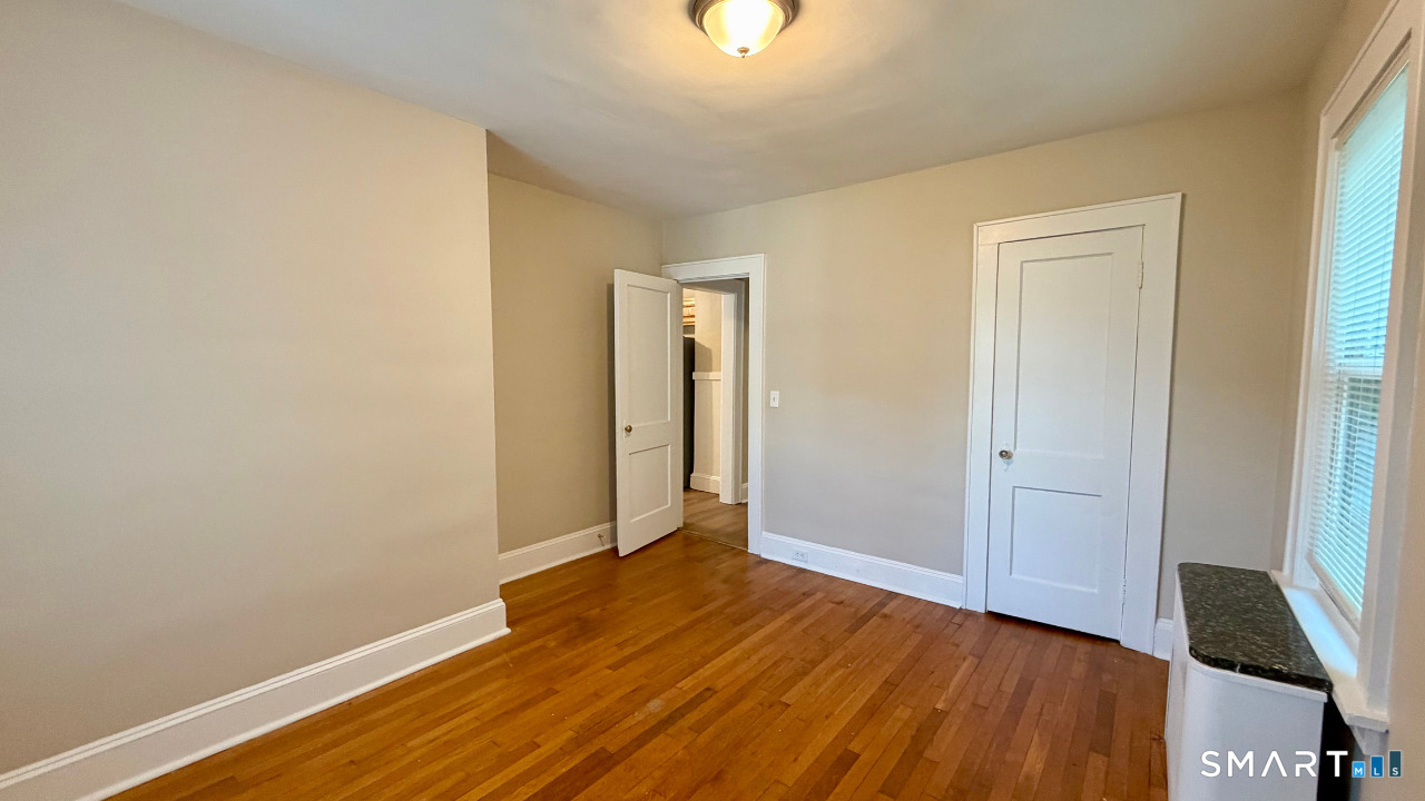 77 Astoria Avenue Bridgeport CT 06604