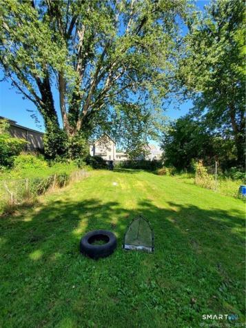 39 Rogers Street Branford CT 06405